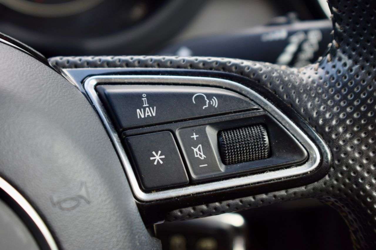 2017 AUDI A1 2017 AUDI A1