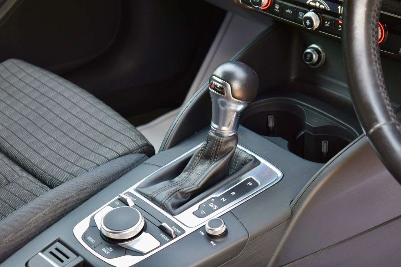 2016 AUDI A3 2016 AUDI A3