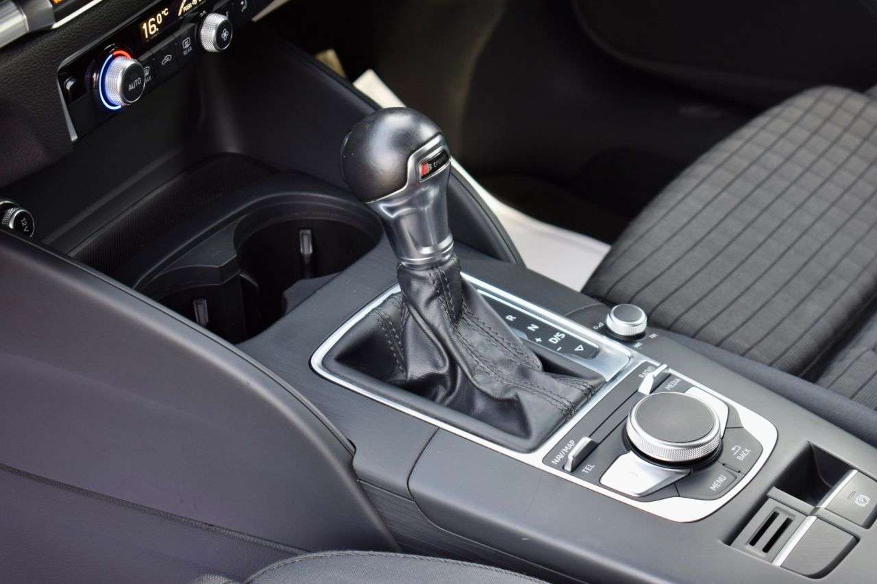 2016 AUDI A3 2016 AUDI A3
