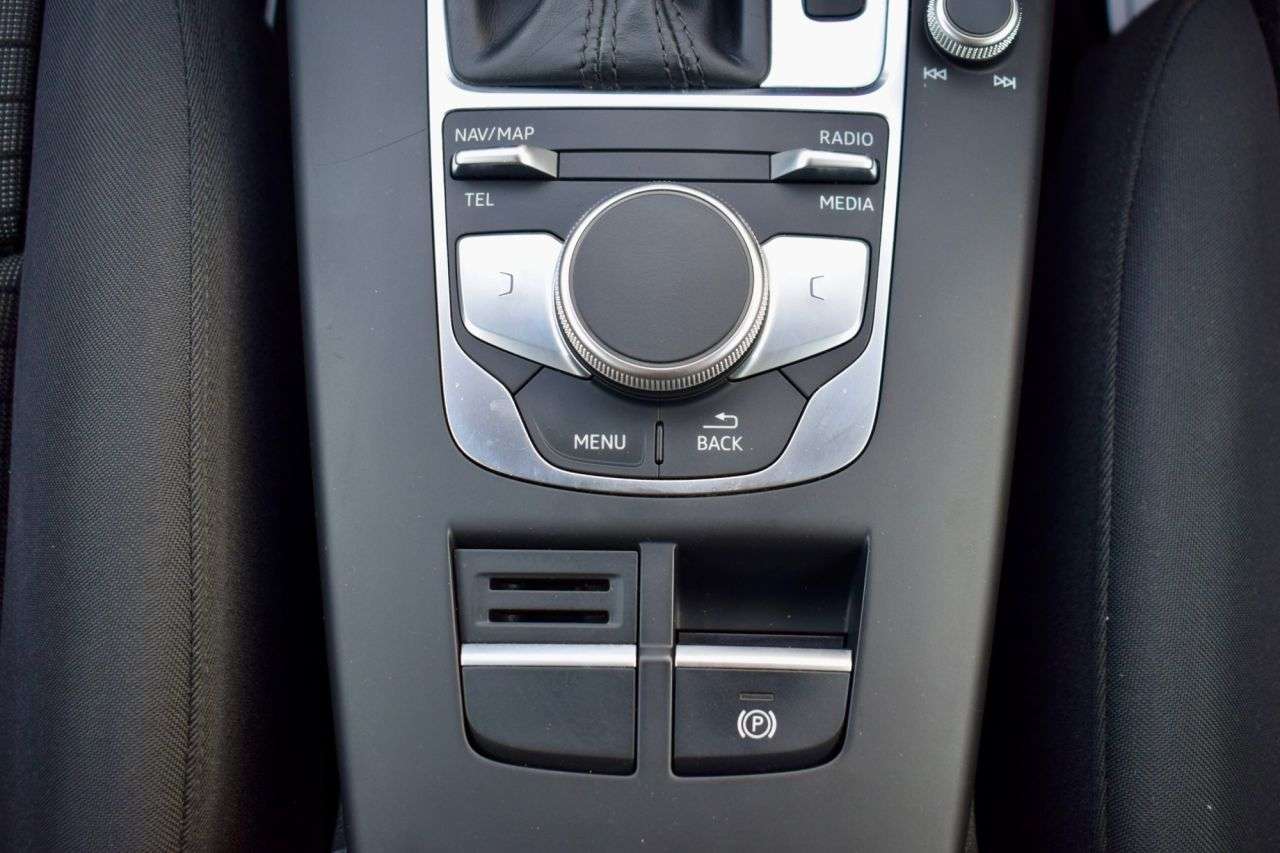 2016 AUDI A3 2016 AUDI A3