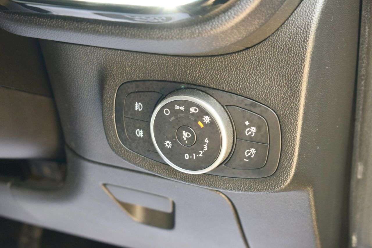 2018 FORD FIESTA 2018 FORD FIESTA