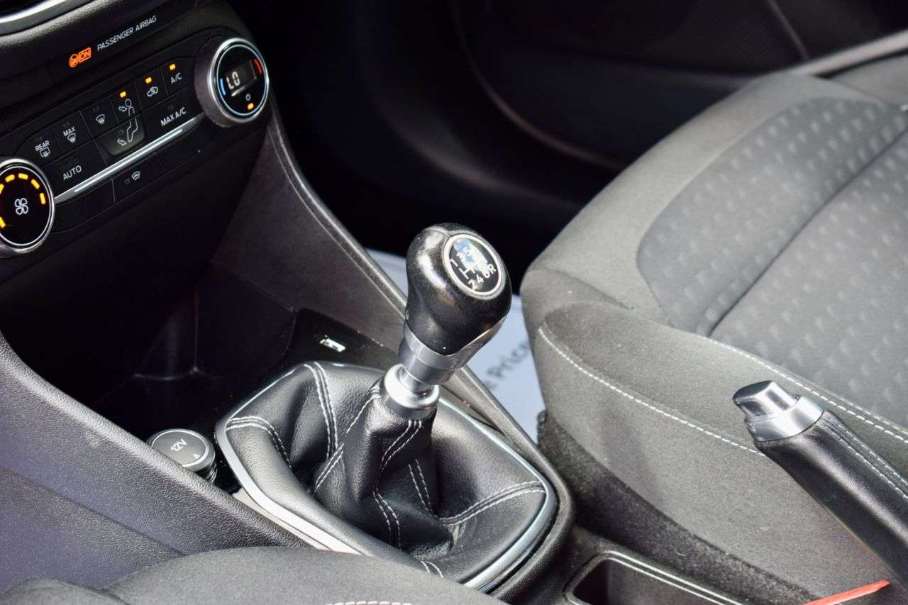 2018 FORD FIESTA 2018 FORD FIESTA