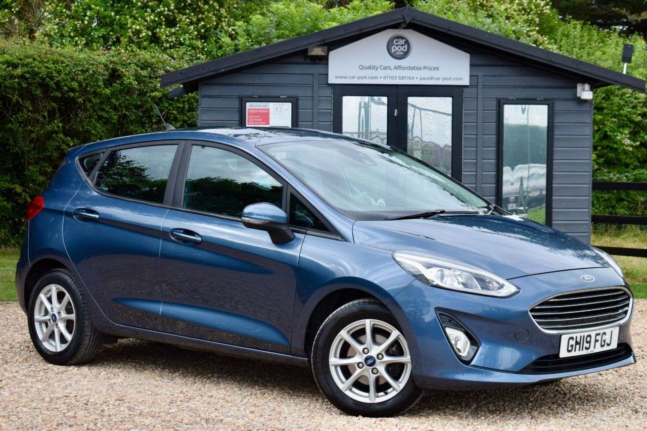 A 2019 FORD FIESTA 1.0T EcoBoost GPF Zetec Hatchback 5dr Petrol Manual Euro 6 (s/s) (100 ps) F A 2019 FORD FIESTA 1.0T EcoBoost GPF Zetec Hatchback 5dr Petrol Manual Euro 6 (s/s) (100 ps) F