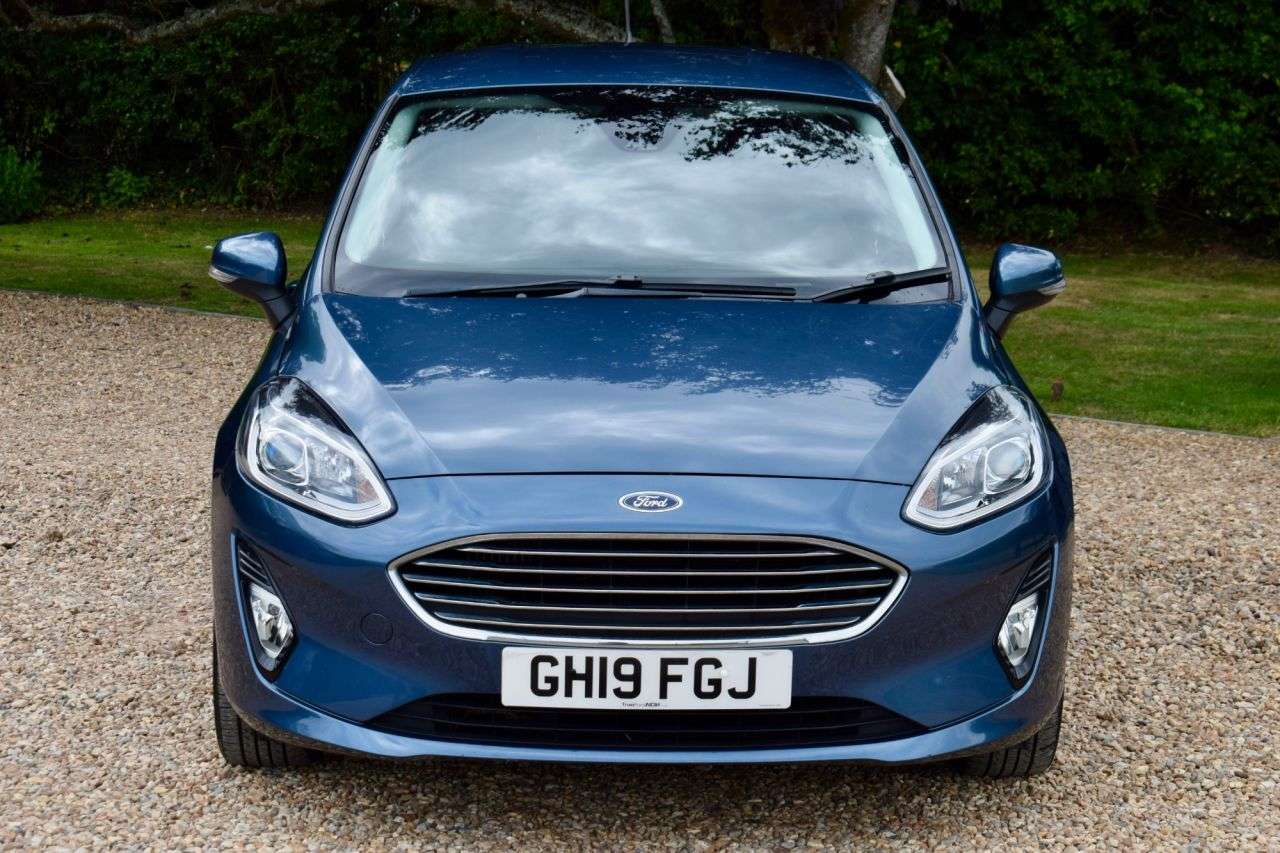 A 2019 FORD FIESTA 1.0T EcoBoost GPF Zetec Hatchback 5dr Petrol Manual Euro 6 (s/s) (100 ps) F A 2019 FORD FIESTA 1.0T EcoBoost GPF Zetec Hatchback 5dr Petrol Manual Euro 6 (s/s) (100 ps) F