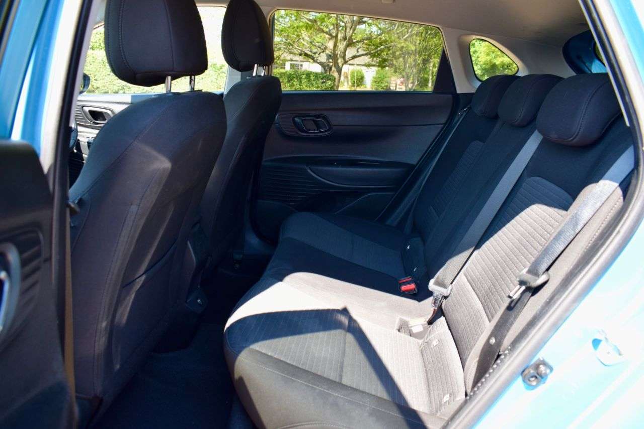 2023 HYUNDAI I20 2023 HYUNDAI I20