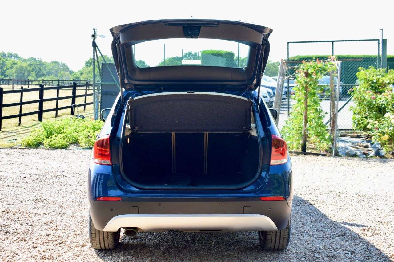 2011 BMW X1 2011 BMW X1