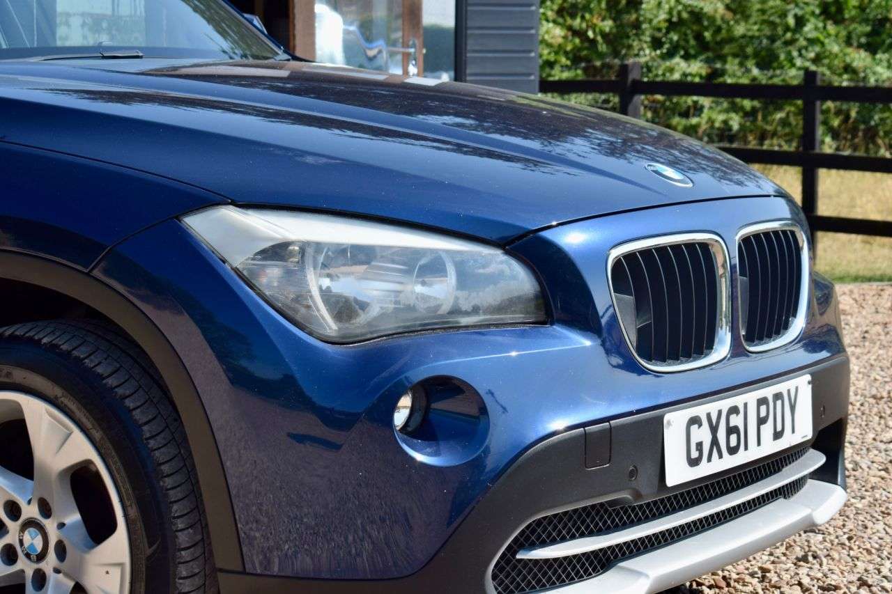 2011 BMW X1 2011 BMW X1