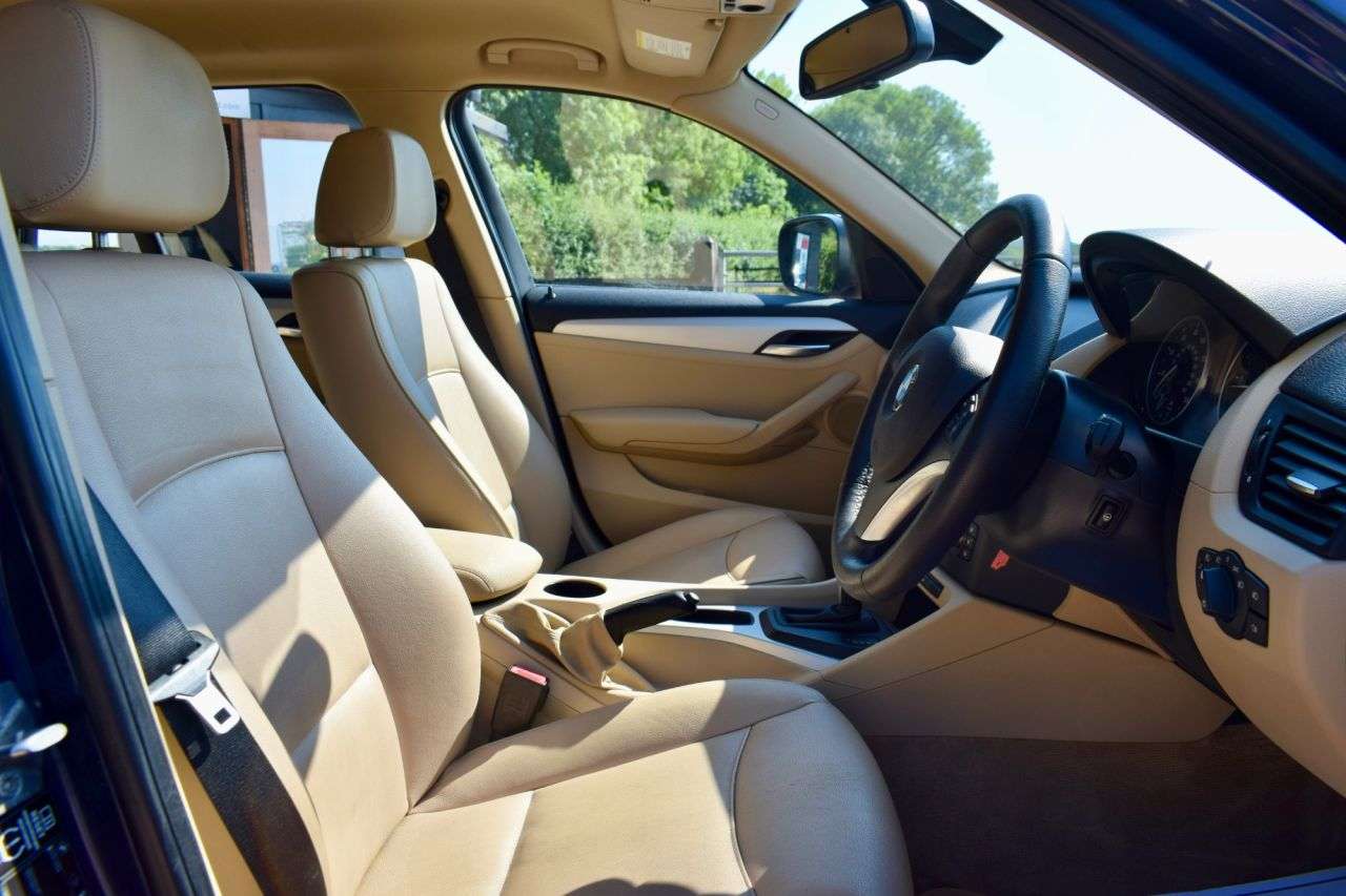 2011 BMW X1 2011 BMW X1