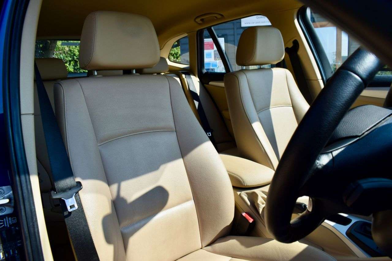 2011 BMW X1 2011 BMW X1