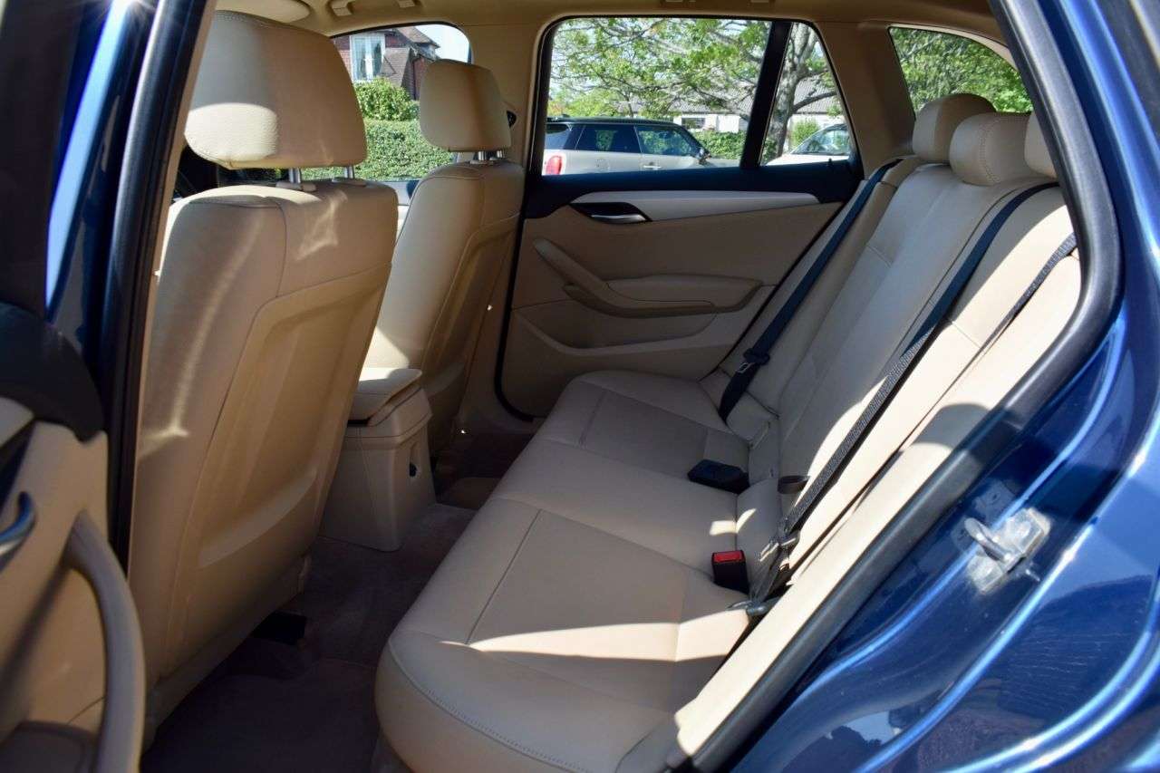 2011 BMW X1 2011 BMW X1