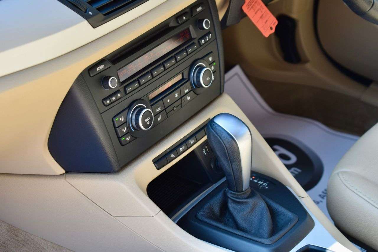 2011 BMW X1 2011 BMW X1