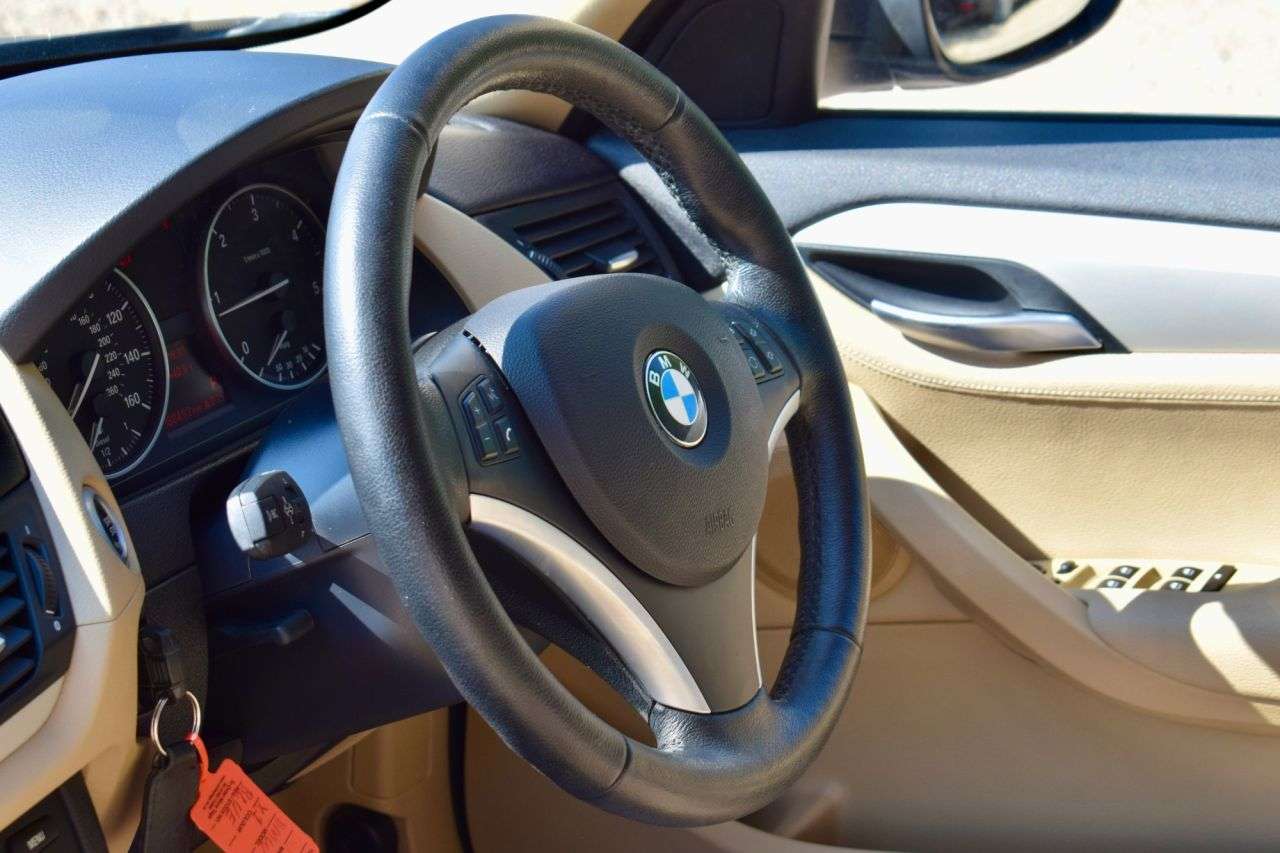 2011 BMW X1 2011 BMW X1