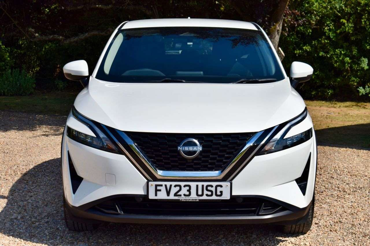 A 2023 NISSAN QASHQAI 1.3 DIG-T MHEV Acenta Premium SUV 5dr Petrol Hybrid Manual Euro 6 (s/s) (14 A 2023 NISSAN QASHQAI 1.3 DIG-T MHEV Acenta Premium SUV 5dr Petrol Hybrid Manual Euro 6 (s/s) (14