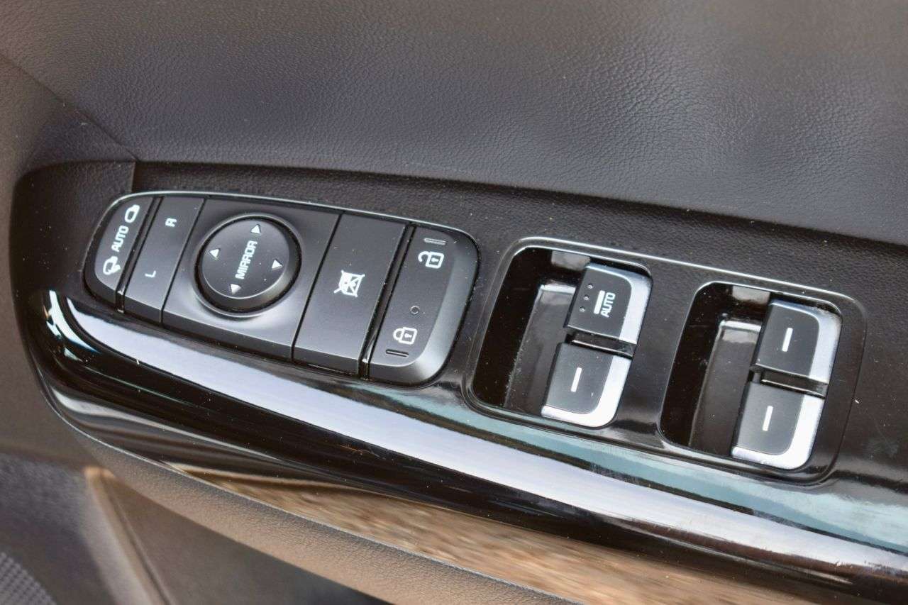 2019 KIA SPORTAGE 2019 KIA SPORTAGE
