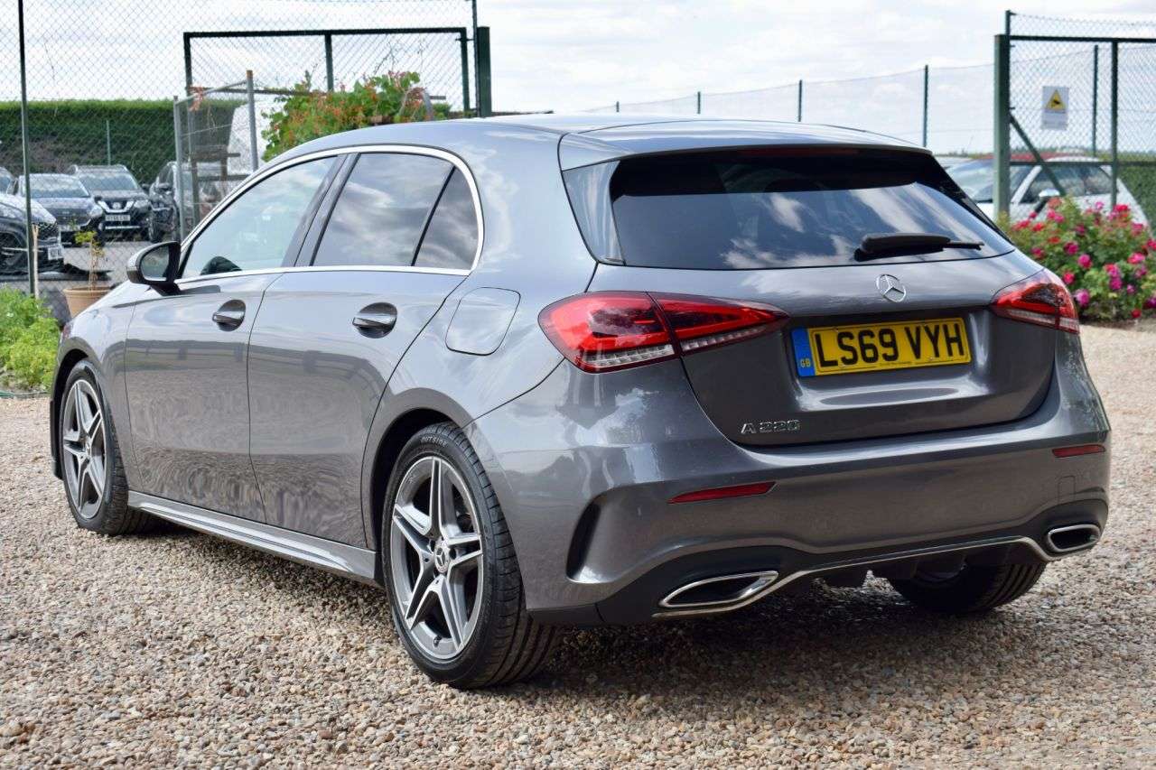 2019 MERCEDES-BENZ A CLASS 2019 MERCEDES-BENZ A CLASS