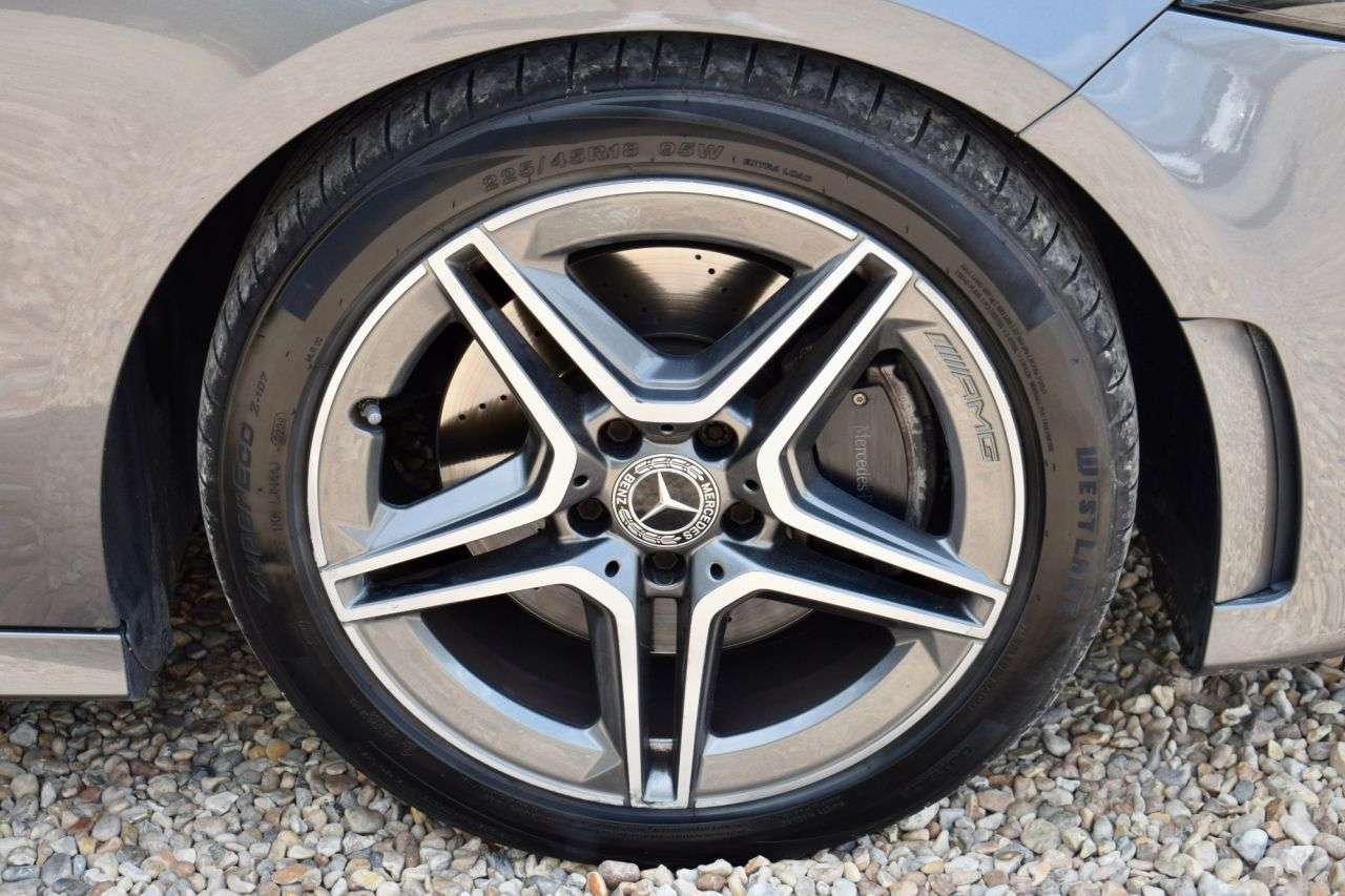 2019 MERCEDES-BENZ A CLASS 2019 MERCEDES-BENZ A CLASS