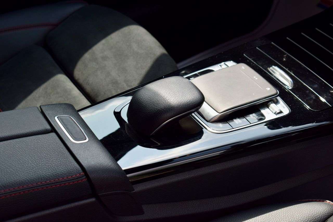 2019 MERCEDES-BENZ A CLASS 2019 MERCEDES-BENZ A CLASS