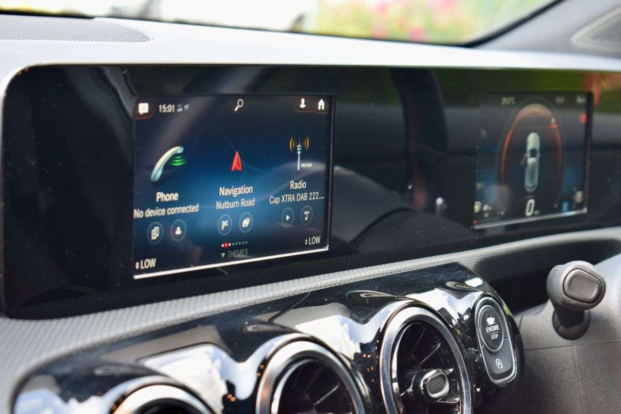 2019 MERCEDES-BENZ A CLASS 2019 MERCEDES-BENZ A CLASS