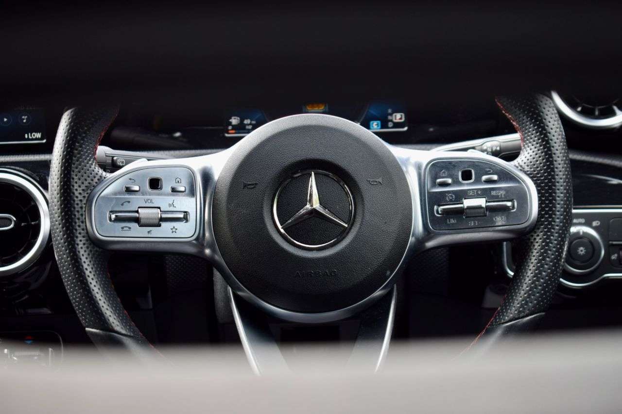 2019 MERCEDES-BENZ A CLASS 2019 MERCEDES-BENZ A CLASS