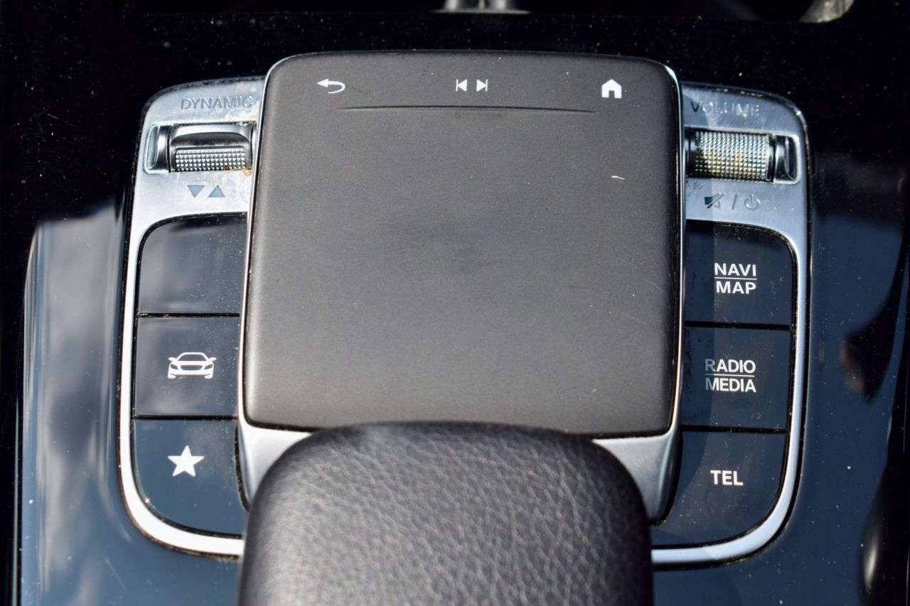 2019 MERCEDES-BENZ A CLASS 2019 MERCEDES-BENZ A CLASS