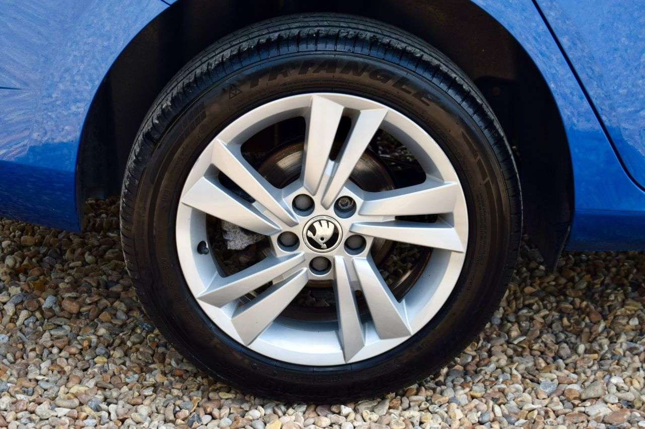 2021 SKODA FABIA 2021 SKODA FABIA