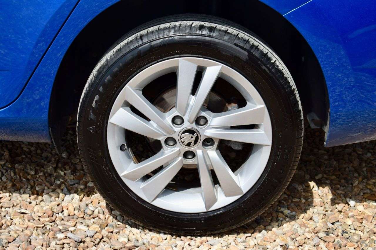 2021 SKODA FABIA 2021 SKODA FABIA