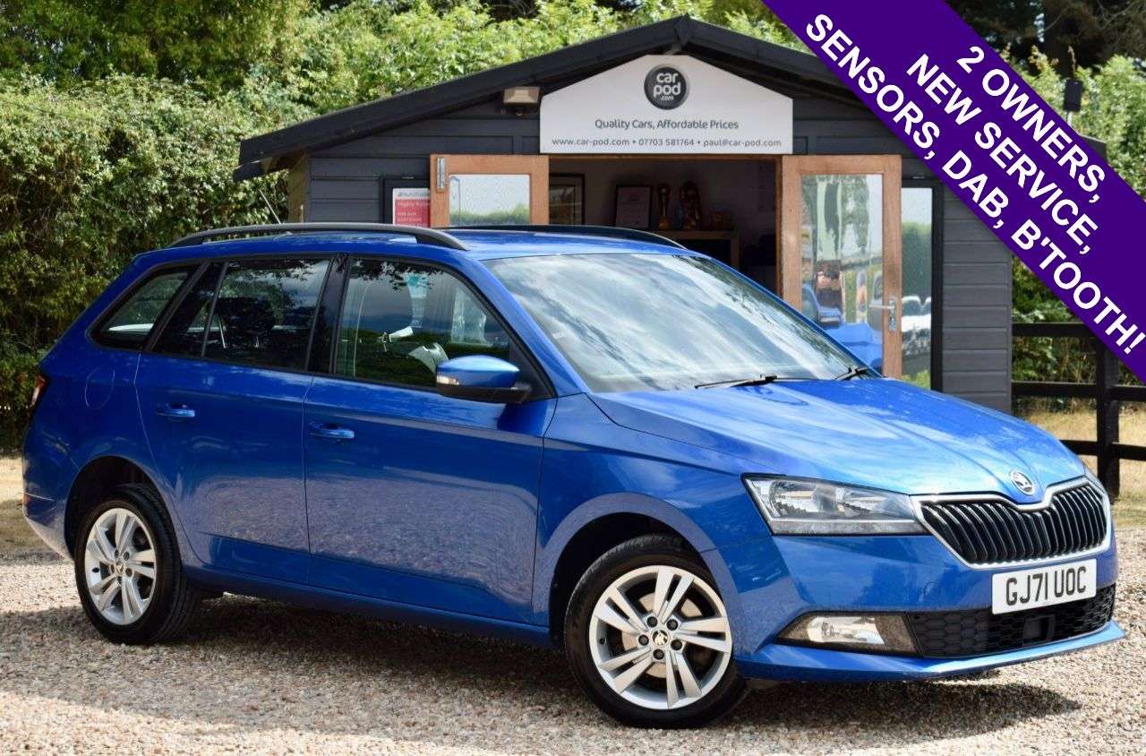 A 2021 SKODA FABIA 1.0 TSI SE Estate 5dr Petrol Manual Euro 6 (s/s) (95 ps) CRUISE, SENSORS, D A 2021 SKODA FABIA 1.0 TSI SE Estate 5dr Petrol Manual Euro 6 (s/s) (95 ps) CRUISE, SENSORS, D