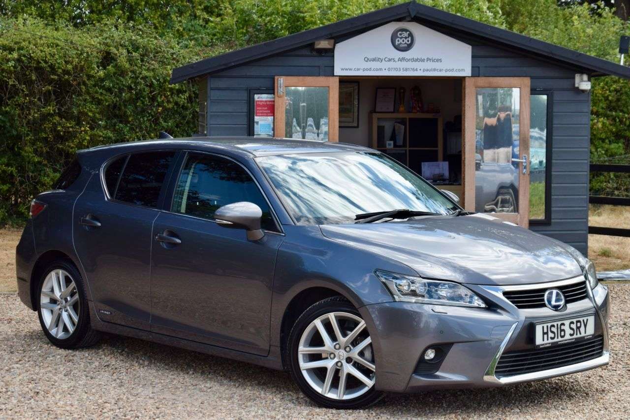 A 2016 LEXUS CT 1.8 200h Premier Hatchback 5dr Petrol Hybrid CVT Euro 6 (s/s) (136 ps) A 2016 LEXUS CT 1.8 200h Premier Hatchback 5dr Petrol Hybrid CVT Euro 6 (s/s) (136 ps)