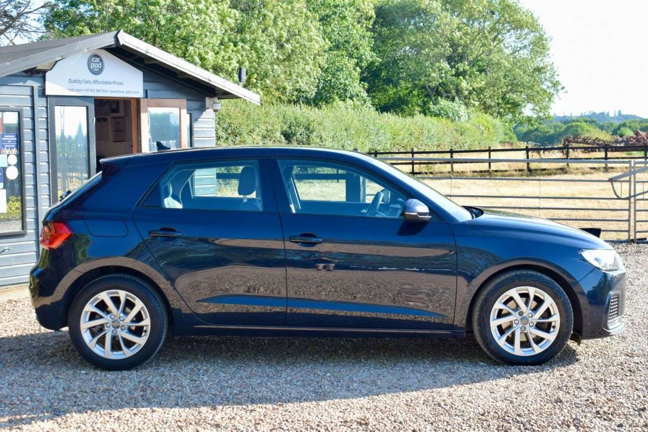 2018 AUDI A1 2018 AUDI A1