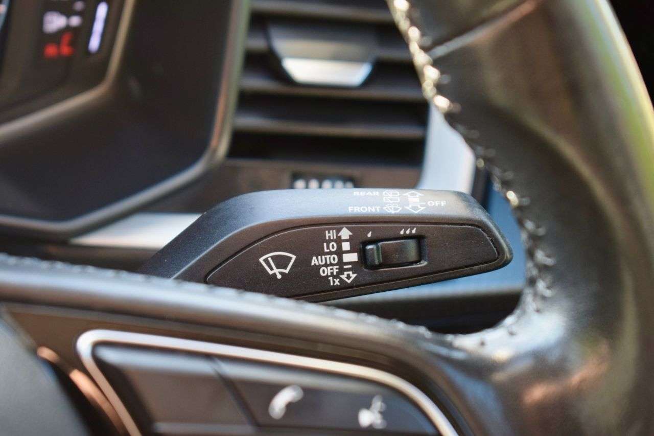 2018 AUDI A1 2018 AUDI A1