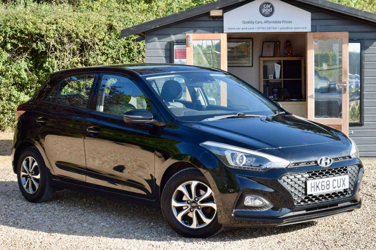 A 2018 HYUNDAI I20 1.2 SE Launch Edition Hatchback 5dr Petrol Manual Euro 6 (s/s) (84 ps) A 2018 HYUNDAI I20 1.2 SE Launch Edition Hatchback 5dr Petrol Manual Euro 6 (s/s) (84 ps)