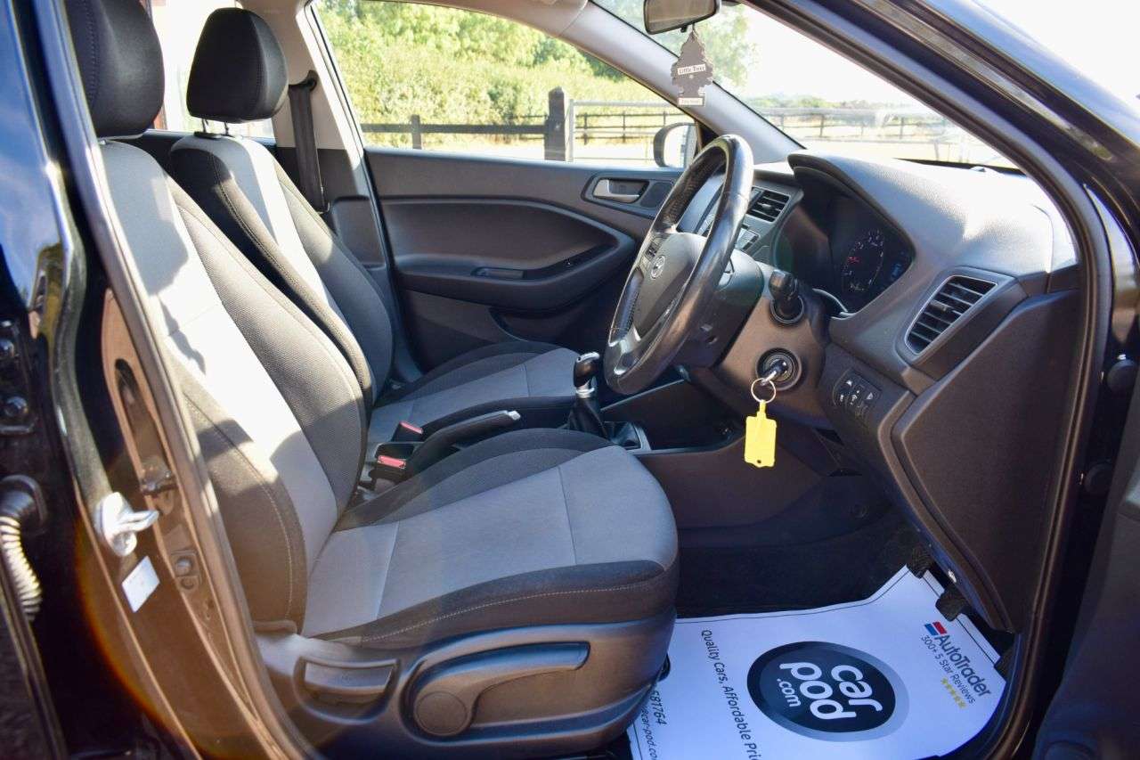 2018 HYUNDAI I20 2018 HYUNDAI I20