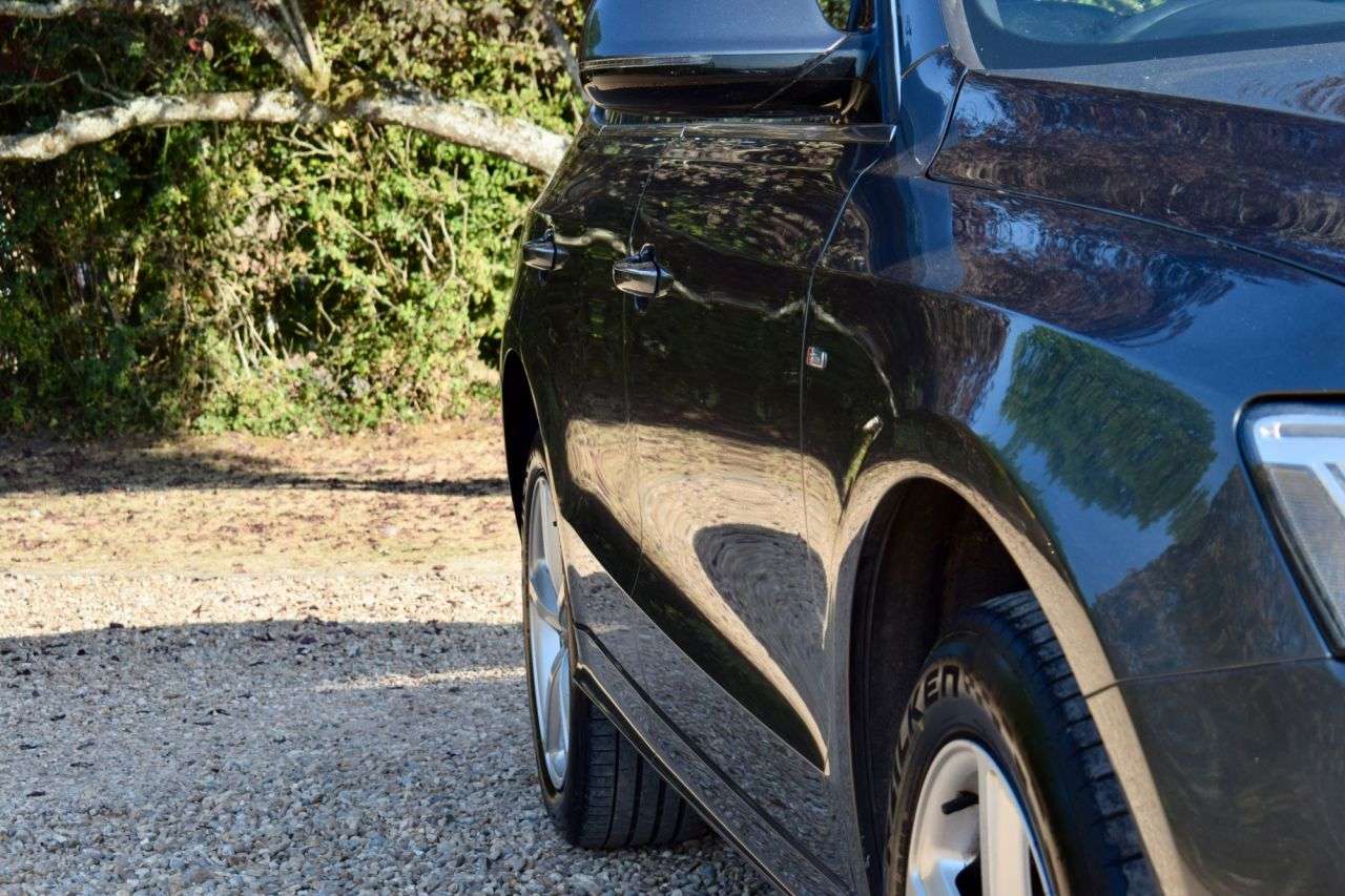 2015 AUDI Q5 2015 AUDI Q5