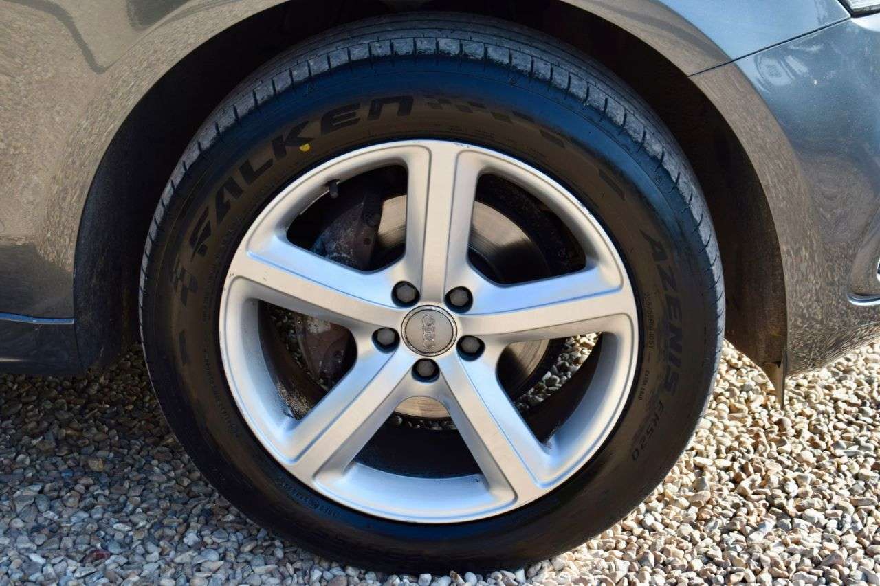 2015 AUDI Q5 2015 AUDI Q5