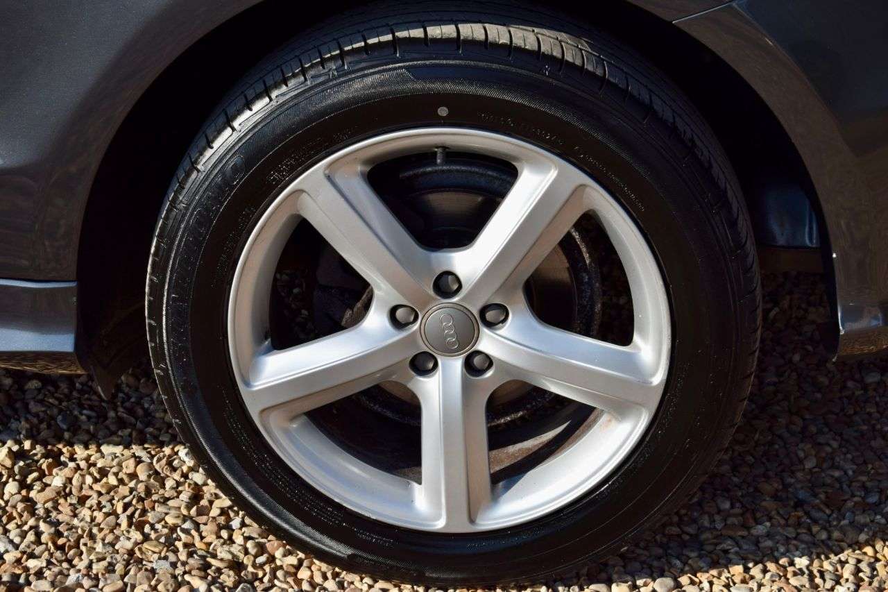 2015 AUDI Q5 2015 AUDI Q5