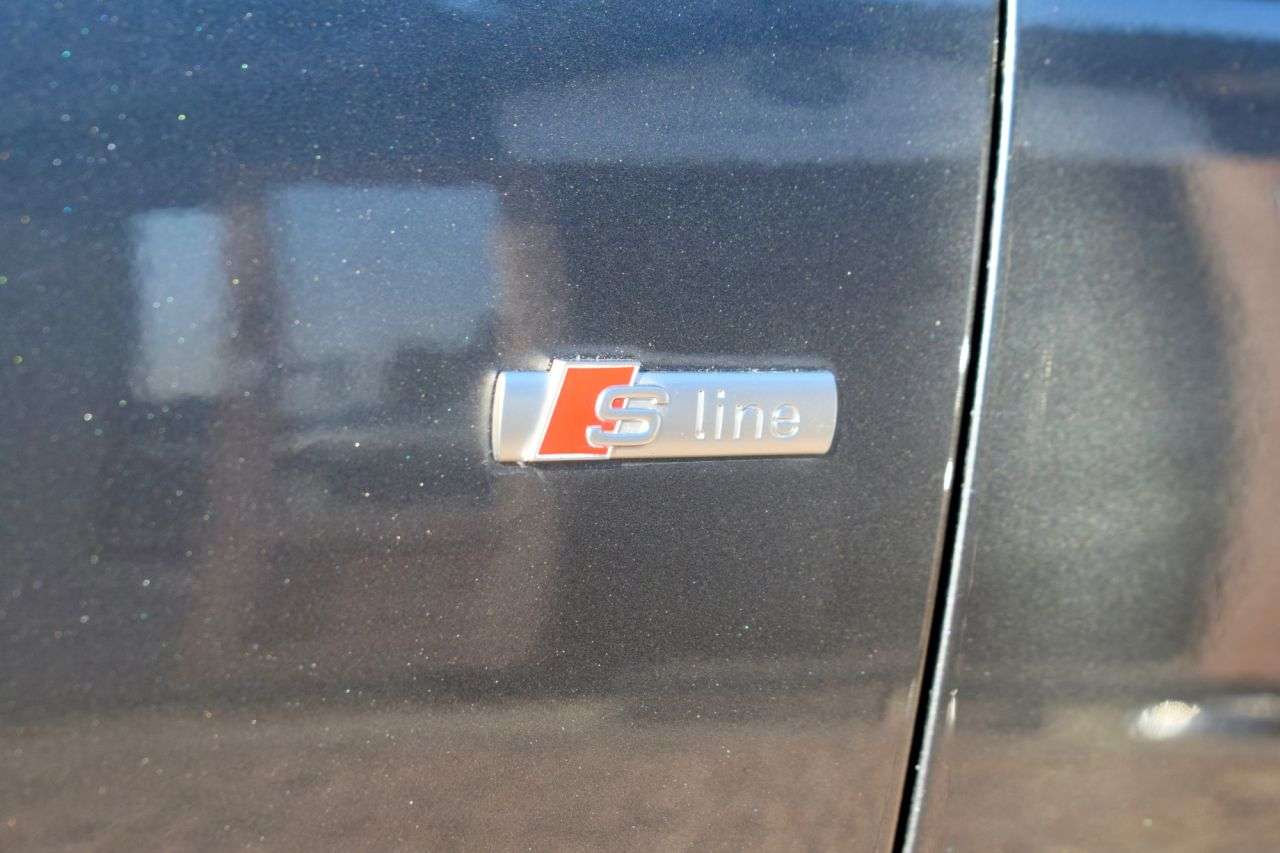 2015 AUDI Q5 2015 AUDI Q5