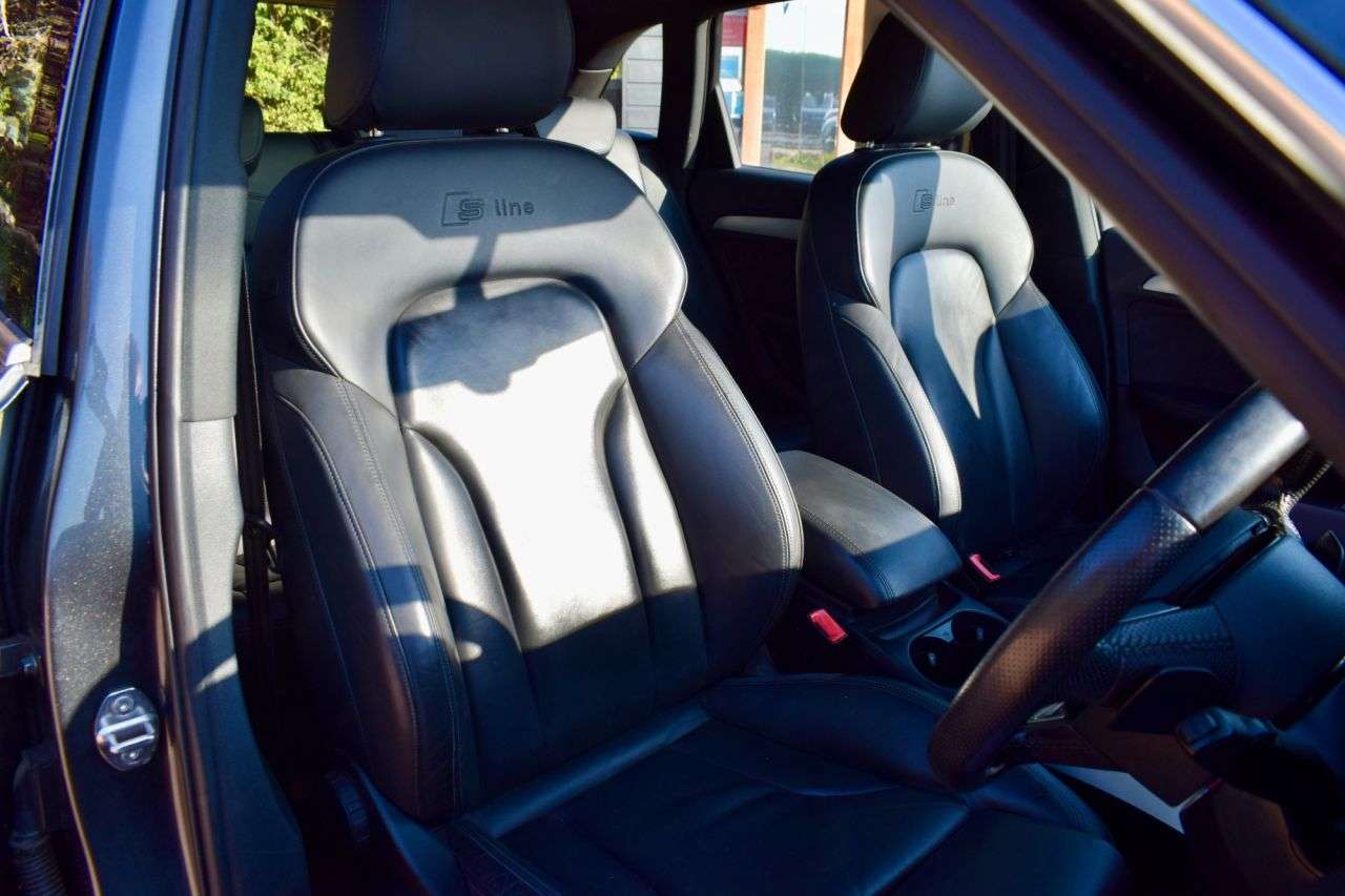2015 AUDI Q5 2015 AUDI Q5