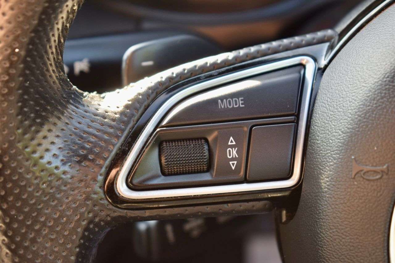 2015 AUDI Q5 2015 AUDI Q5
