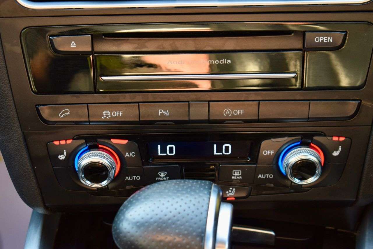 2015 AUDI Q5 2015 AUDI Q5