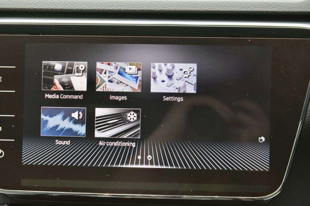 2019 SKODA SUPERB 2019 SKODA SUPERB