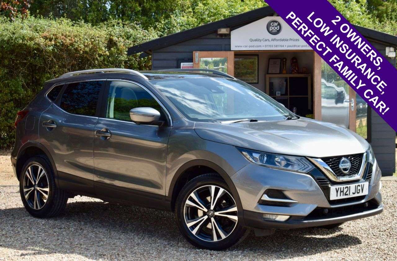 A 2021 NISSAN QASHQAI 1.3 DIG-T N-Connecta SUV 5dr Petrol Manual Euro 6 (s/s) (140 ps) FRESH SERV A 2021 NISSAN QASHQAI 1.3 DIG-T N-Connecta SUV 5dr Petrol Manual Euro 6 (s/s) (140 ps) FRESH SERV