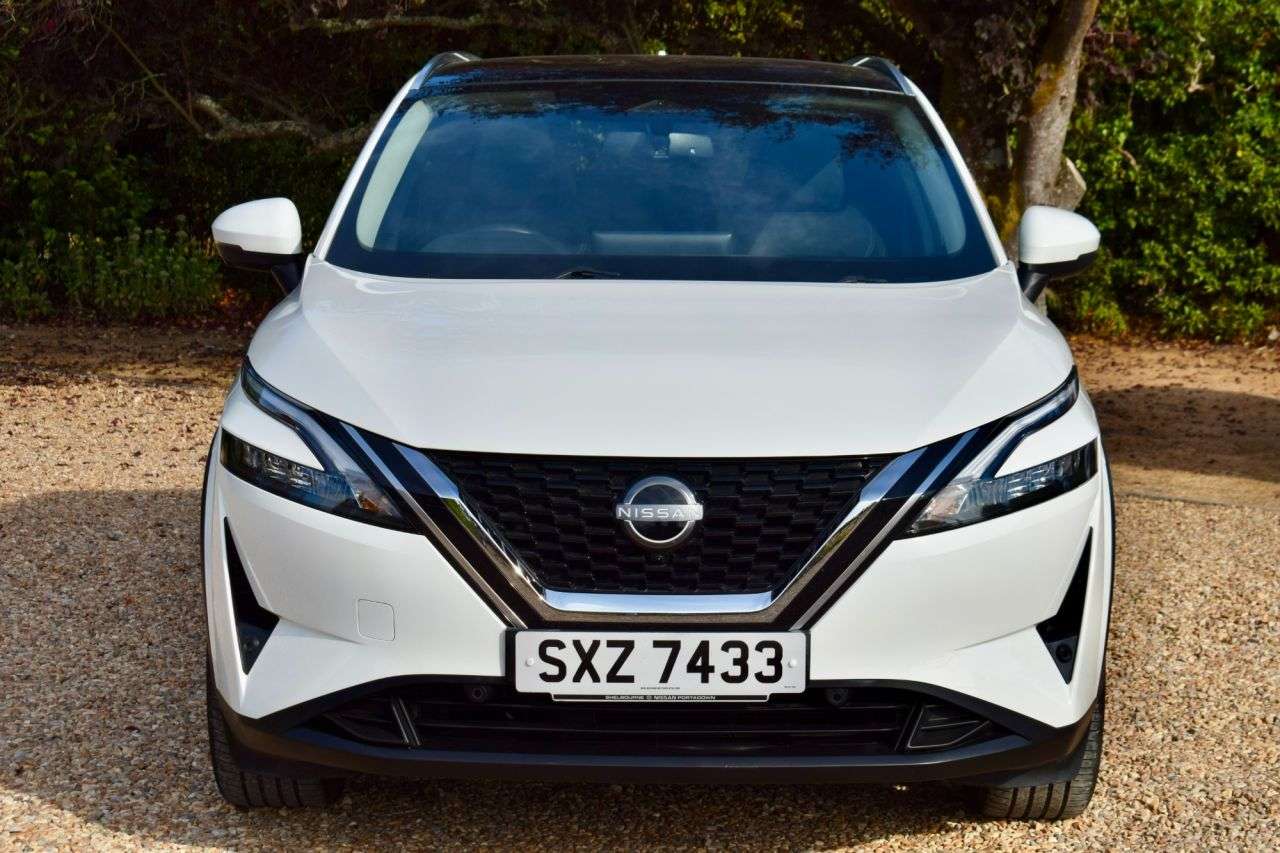 A 2023 NISSAN QASHQAI 1.3 DIG-T MHEV N-Connecta SUV 5dr Petrol Hybrid Manual Euro 6 (s/s) (140 ps A 2023 NISSAN QASHQAI 1.3 DIG-T MHEV N-Connecta SUV 5dr Petrol Hybrid Manual Euro 6 (s/s) (140 ps