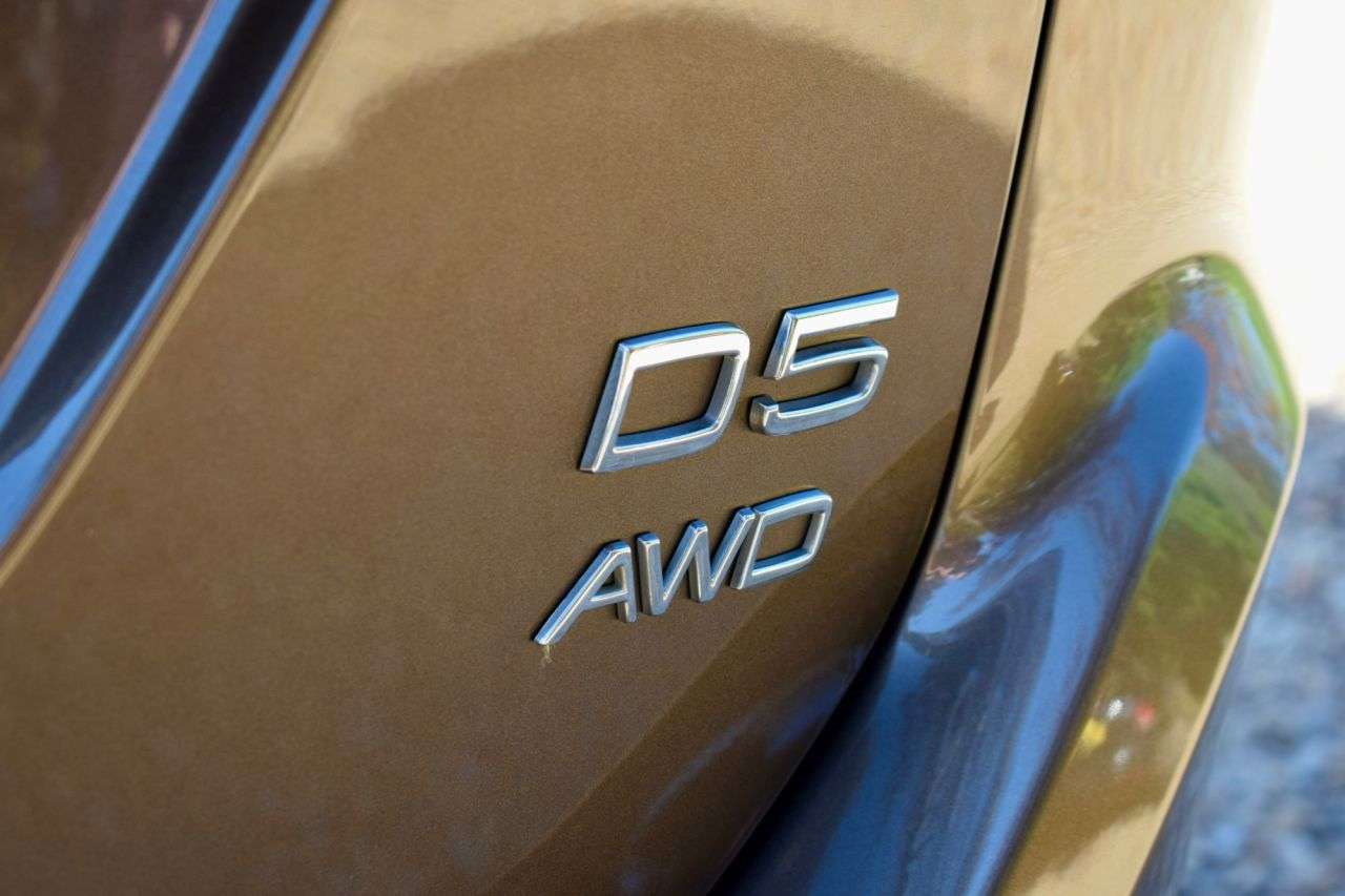 2016 VOLVO XC60 2016 VOLVO XC60