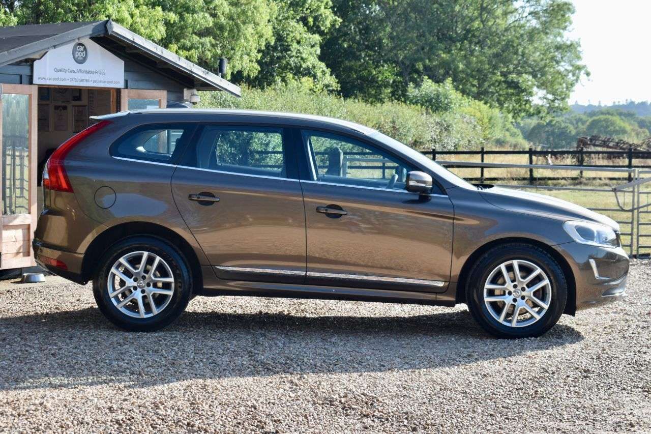 2016 VOLVO XC60 2016 VOLVO XC60