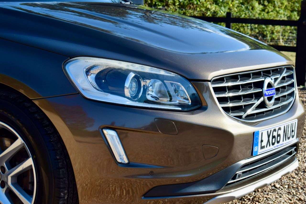 2016 VOLVO XC60 2016 VOLVO XC60