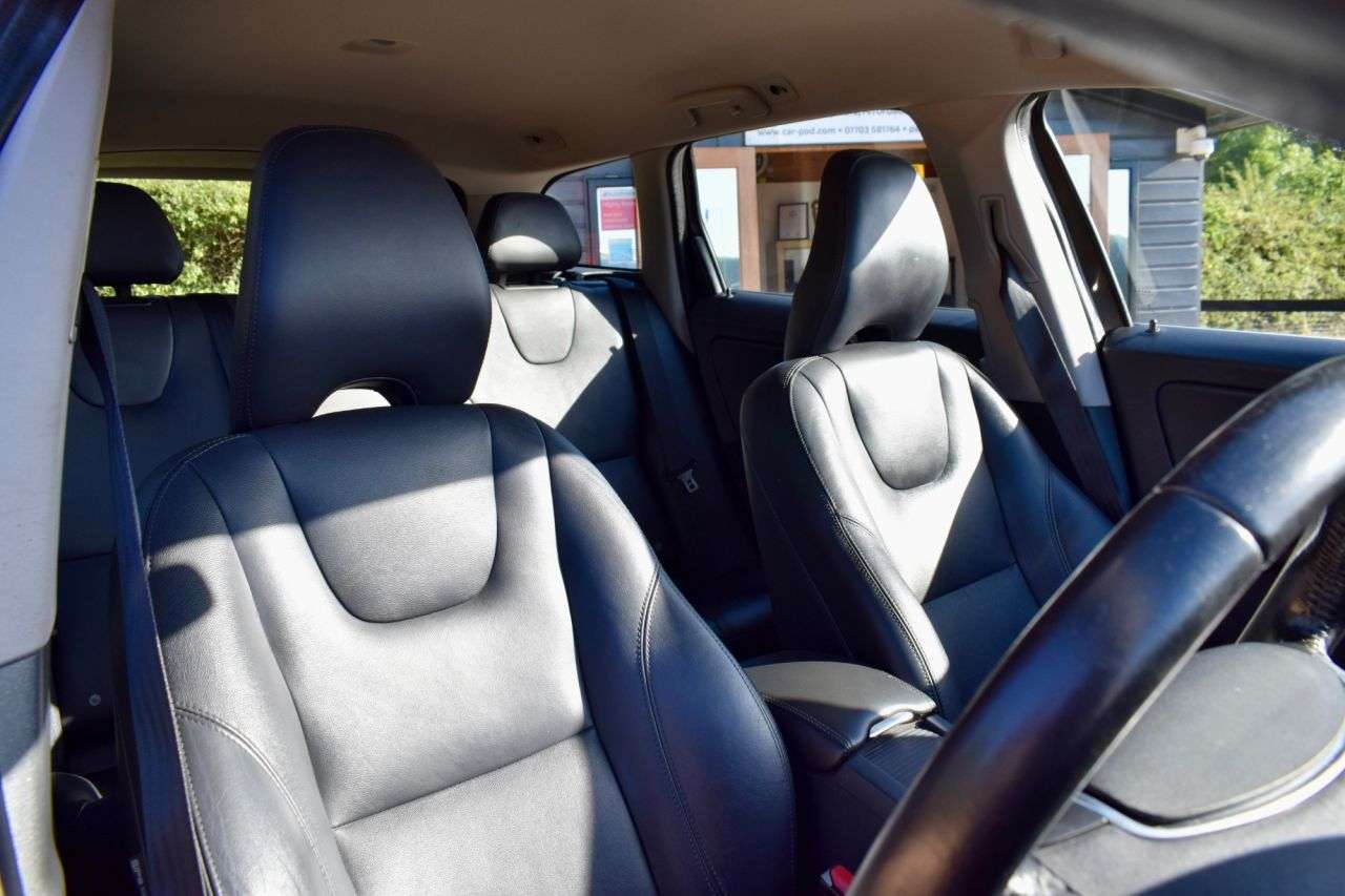 2016 VOLVO XC60 2016 VOLVO XC60