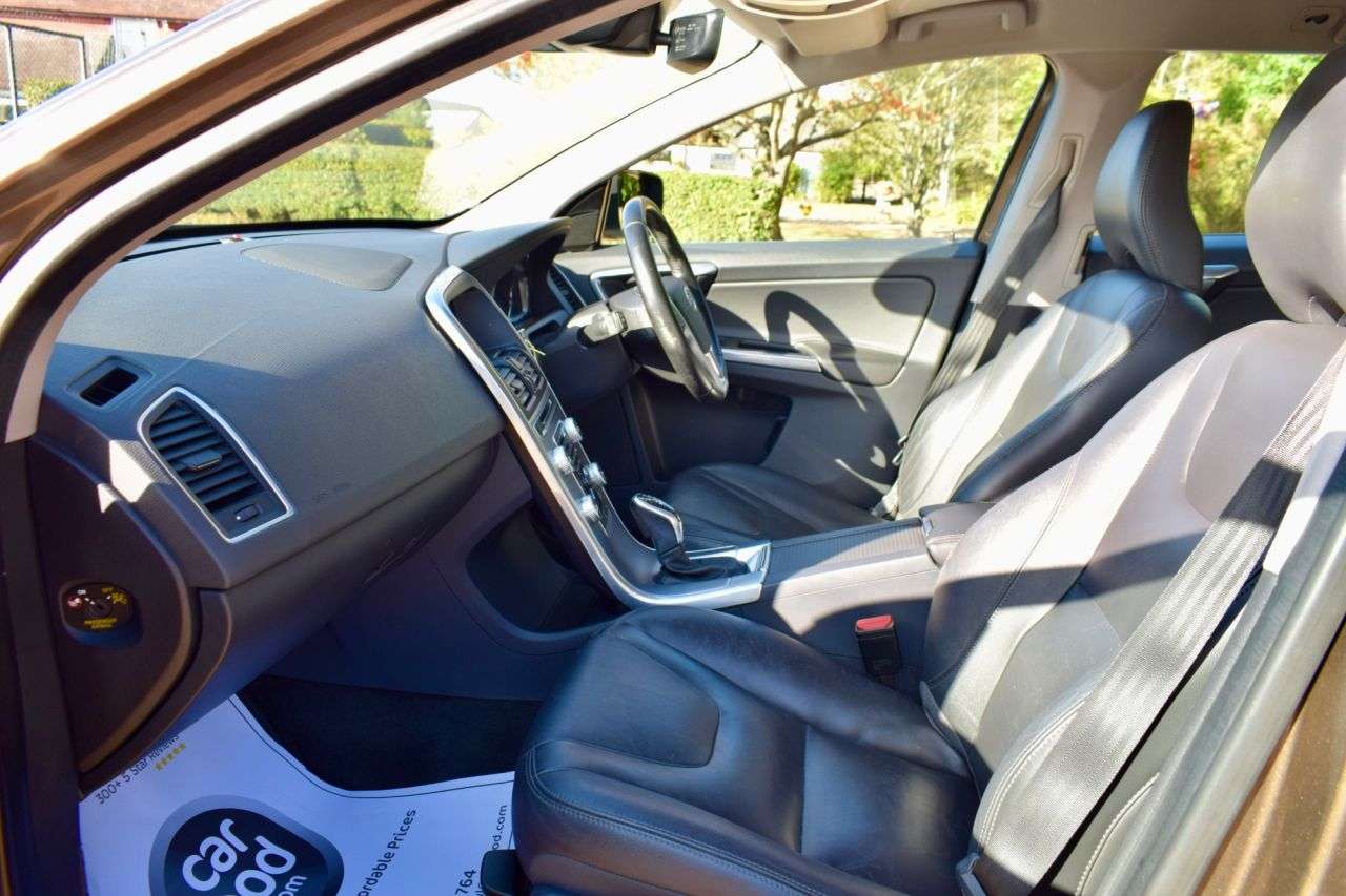 2016 VOLVO XC60 2016 VOLVO XC60