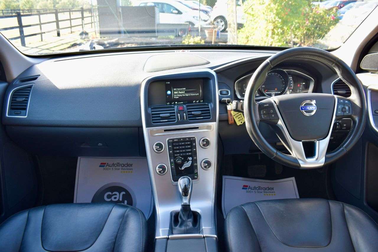 2016 VOLVO XC60 2016 VOLVO XC60