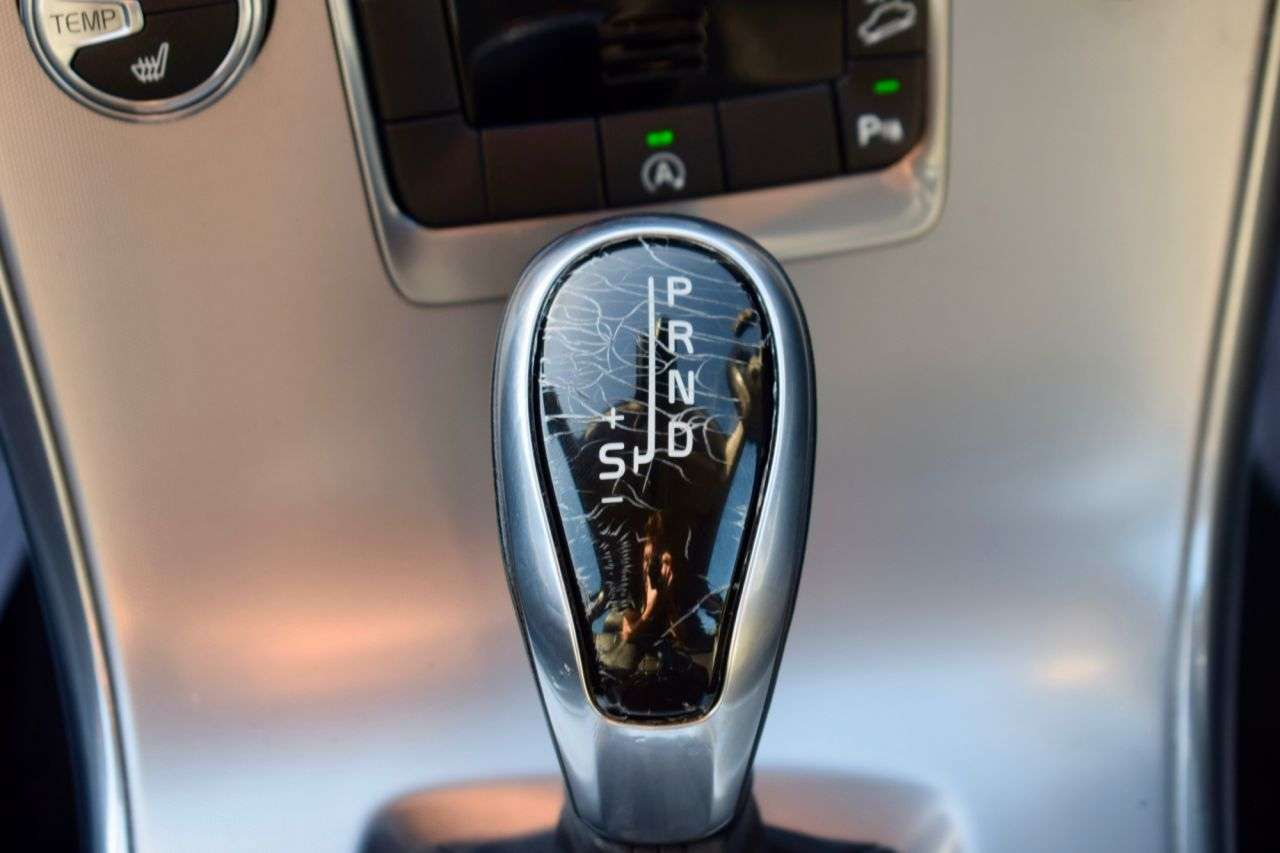 2016 VOLVO XC60 2016 VOLVO XC60
