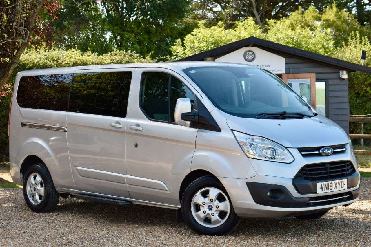 A 2018 FORD TOURNEO CUSTOM 2.0 310 EcoBlue Titanium Minibus Double Cab 5dr Diesel Auto L2 Euro 6 (s/s) A 2018 FORD TOURNEO CUSTOM 2.0 310 EcoBlue Titanium Minibus Double Cab 5dr Diesel Auto L2 Euro 6 (s/s)
